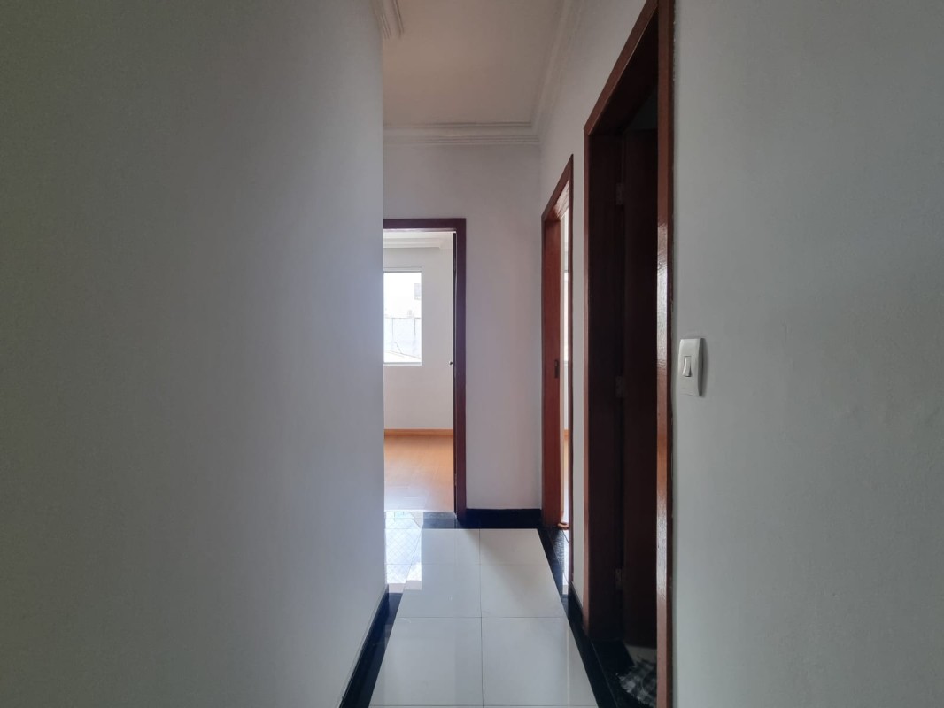Casa para alugar com 3 quartos, 110m² - Foto 14