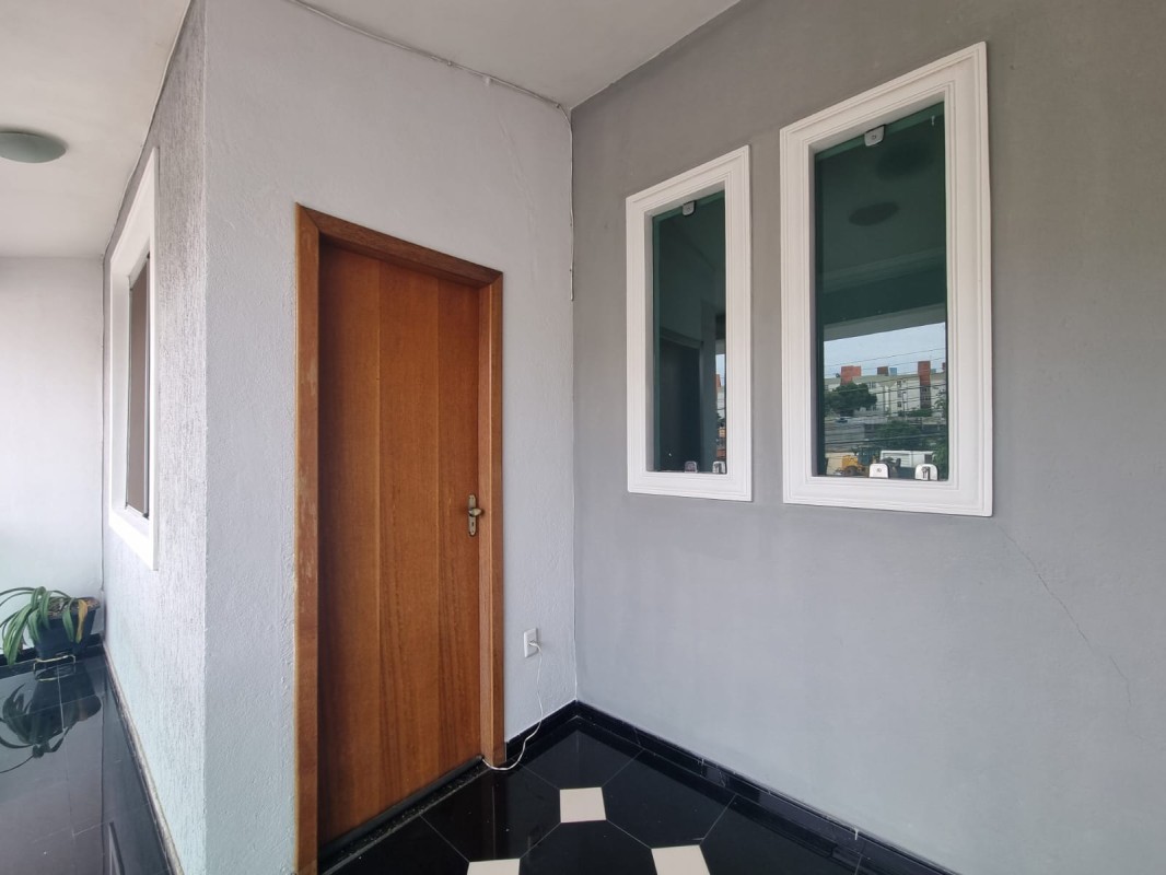 Casa para alugar com 3 quartos, 110m² - Foto 24