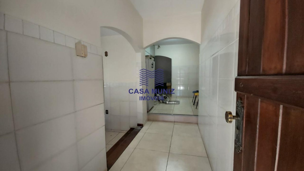 Casa para alugar com 4 quartos, 246m² - Foto 21