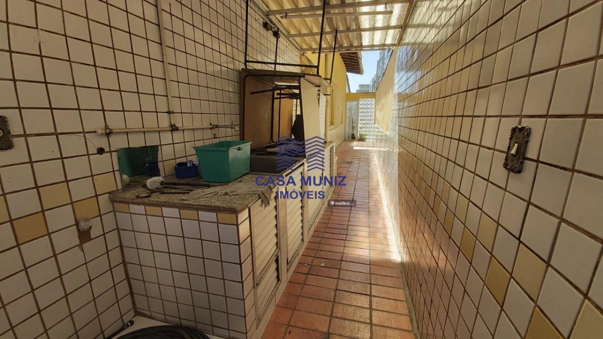 Casa para alugar com 4 quartos, 246m² - Foto 6