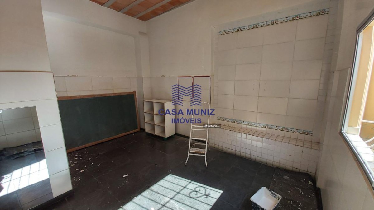 Casa para alugar com 4 quartos, 246m² - Foto 22