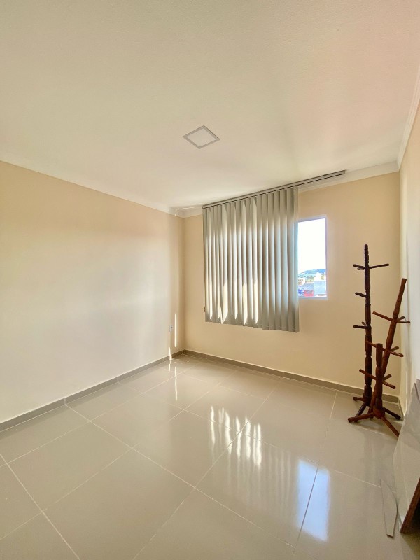Apartamento para alugar com 2 quartos, 50m² - Foto 8