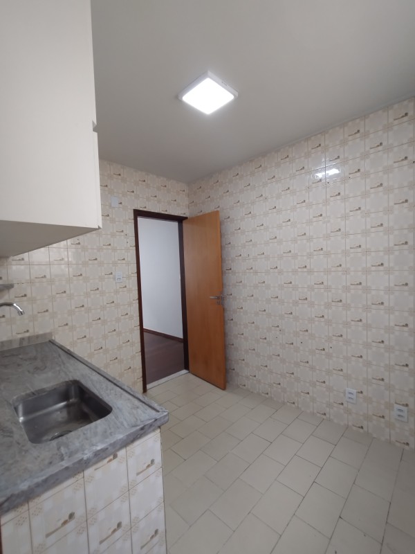 Apartamento para alugar com 3 quartos, 100m² - Foto 15
