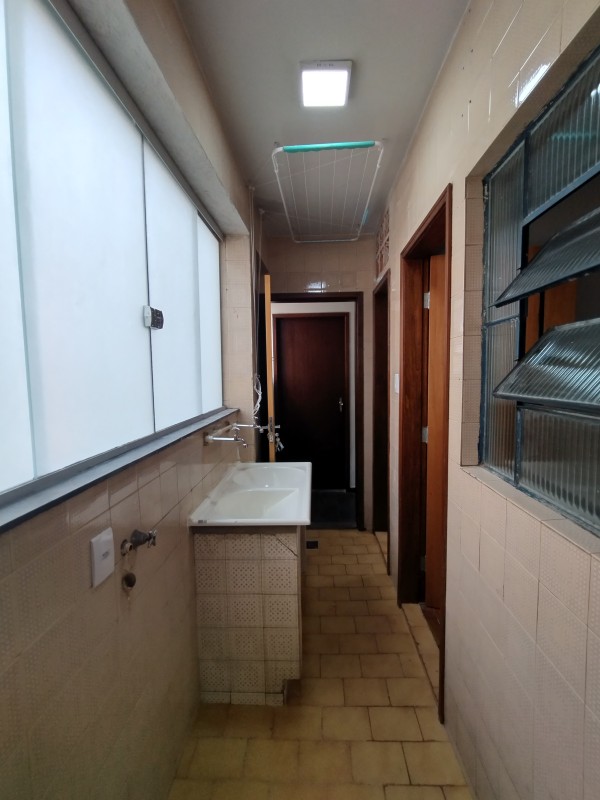 Apartamento para alugar com 3 quartos, 100m² - Foto 14