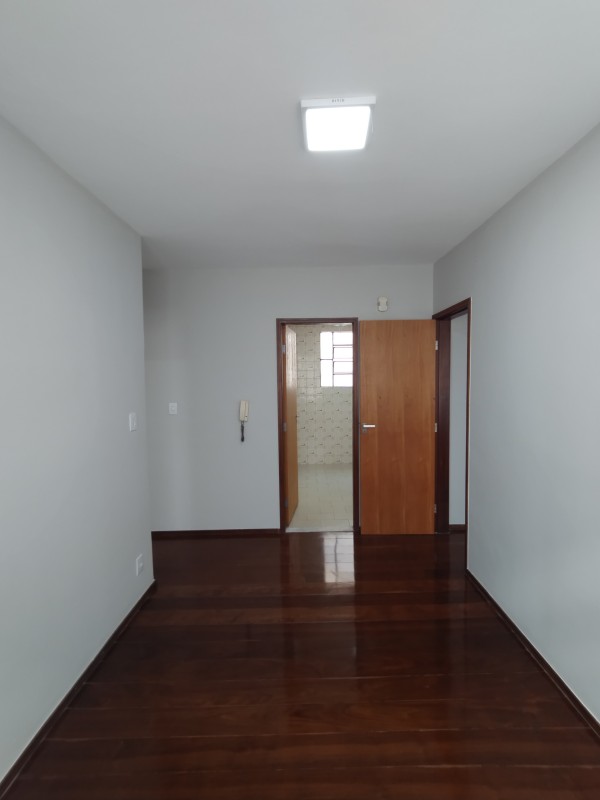 Apartamento para alugar com 3 quartos, 100m² - Foto 6