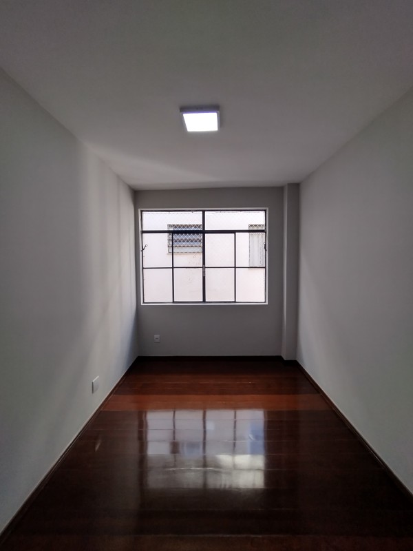 Apartamento para alugar com 3 quartos, 100m² - Foto 5
