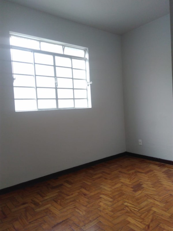 Apartamento para alugar com 3 quartos, 100m² - Foto 5