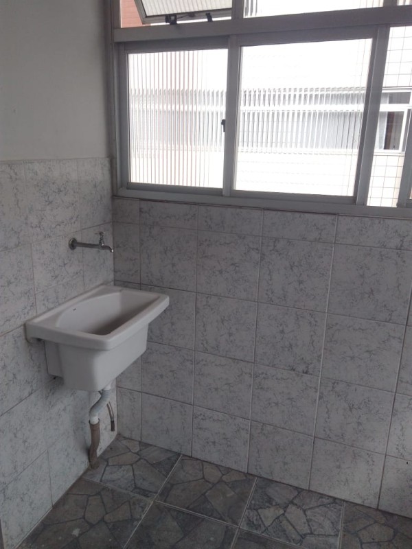 Apartamento para alugar com 3 quartos, 100m² - Foto 13