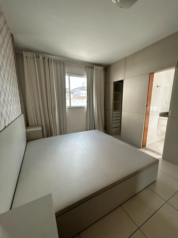 Apartamento para alugar com 2 quartos, 100m² - Foto 8