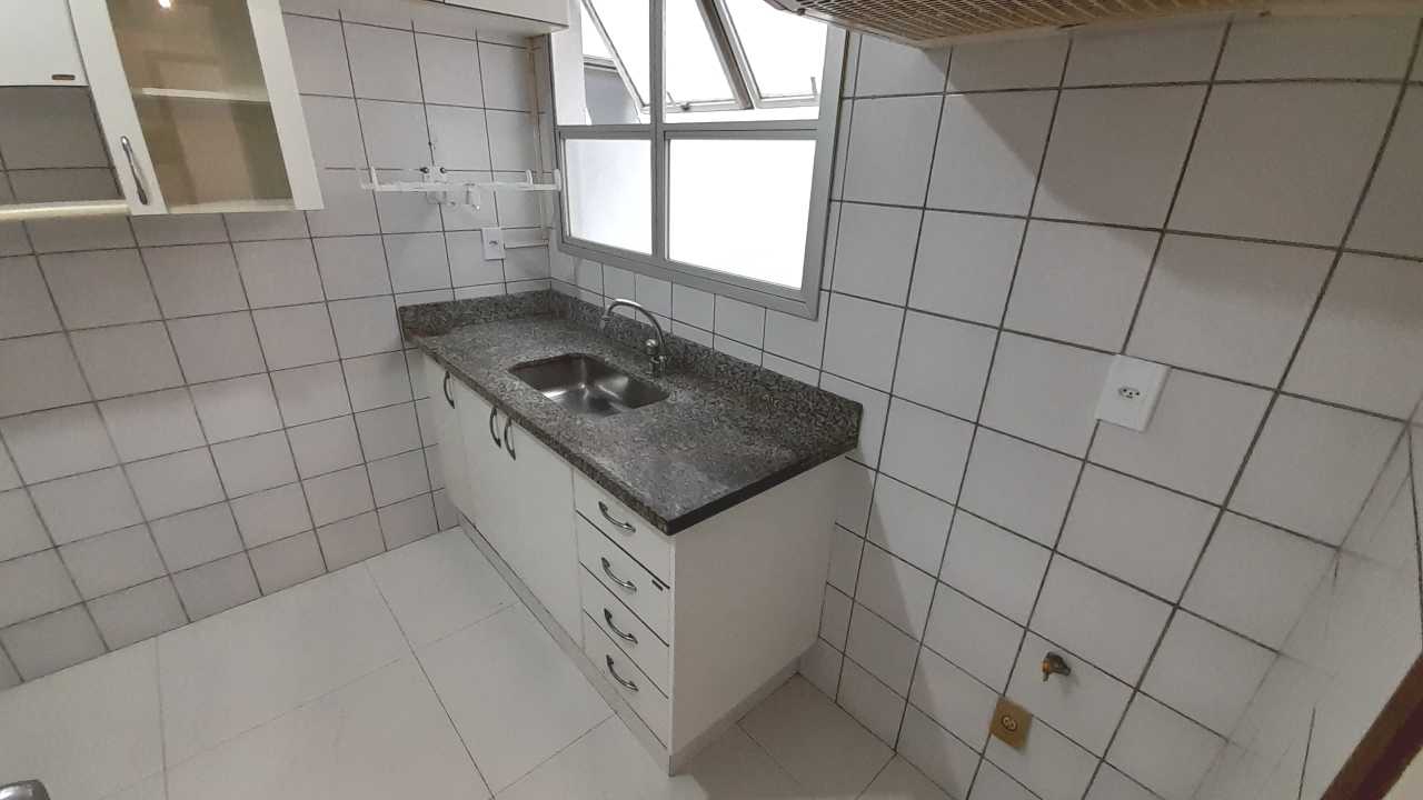Apartamento para alugar com 3 quartos, 120m² - Foto 21