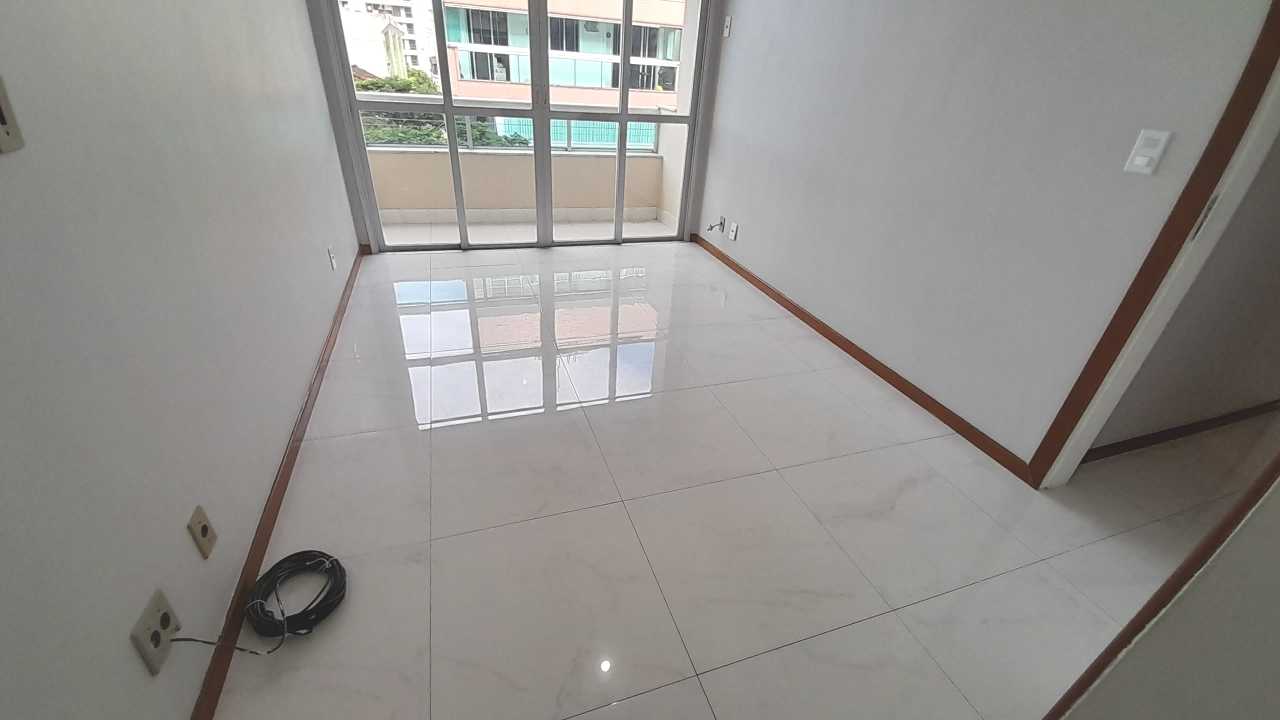 Apartamento para alugar com 3 quartos, 120m² - Foto 16