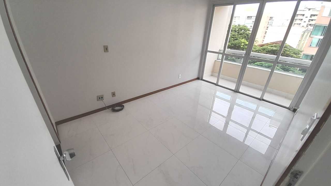 Apartamento para alugar com 3 quartos, 120m² - Foto 12