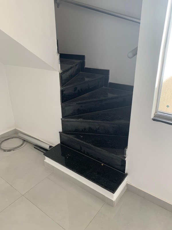 Casa à venda com 2 quartos, 60m² - Foto 10