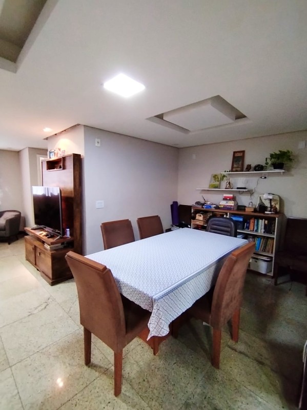 Casa de Condomínio à venda com 3 quartos, 131m² - Foto 4