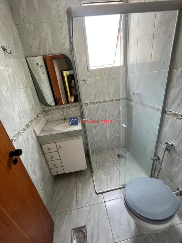 Apartamento para alugar com 2 quartos, 70m² - Foto 16
