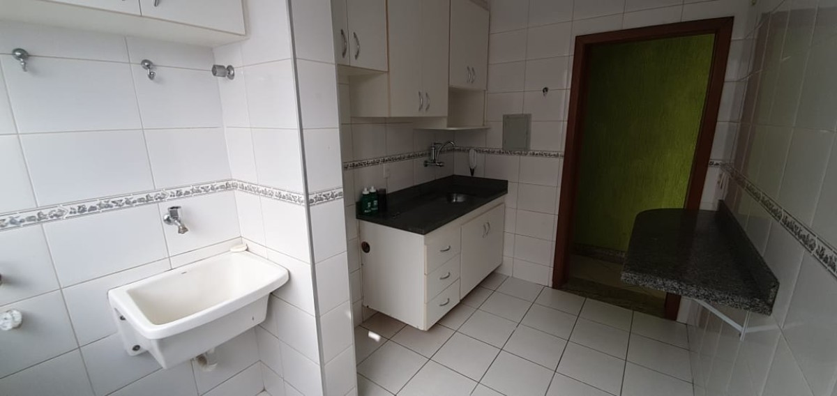 Apartamento para alugar com 2 quartos, 70m² - Foto 7