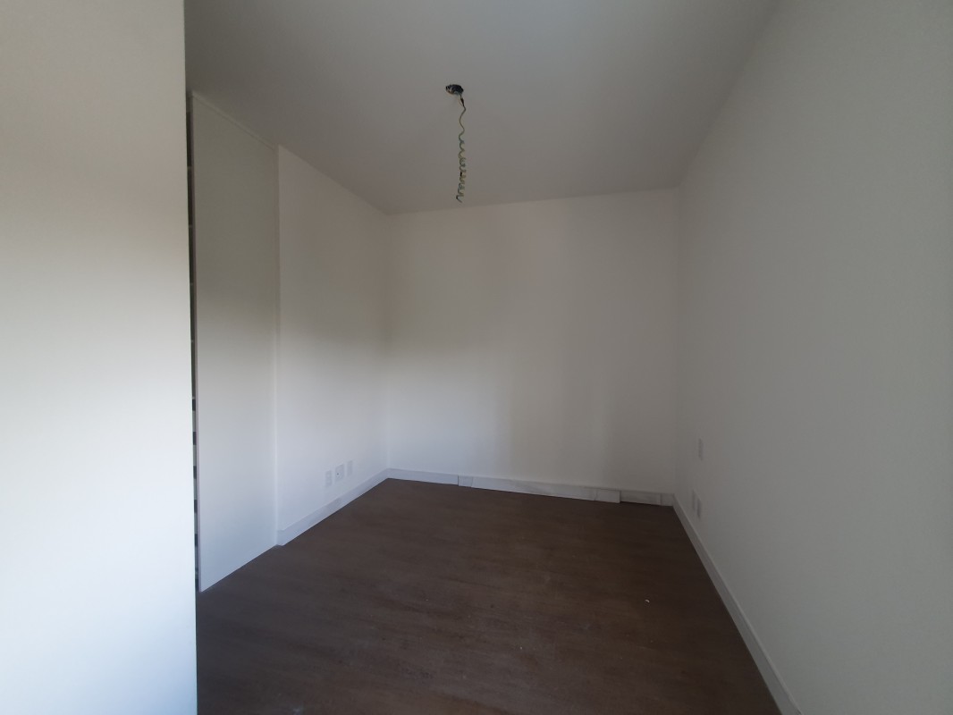 Apartamento à venda com 4 quartos, 140m² - Foto 10