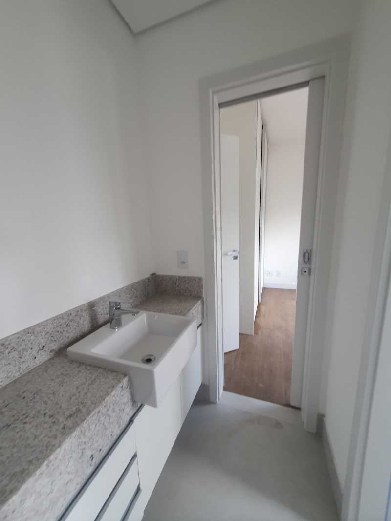 Apartamento à venda com 4 quartos, 140m² - Foto 14