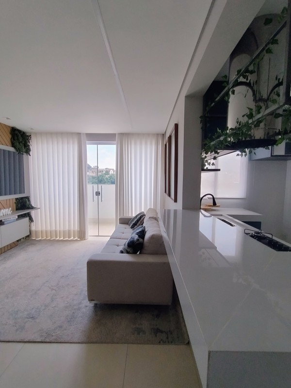 Cobertura à venda com 3 quartos, 161m² - Foto 2