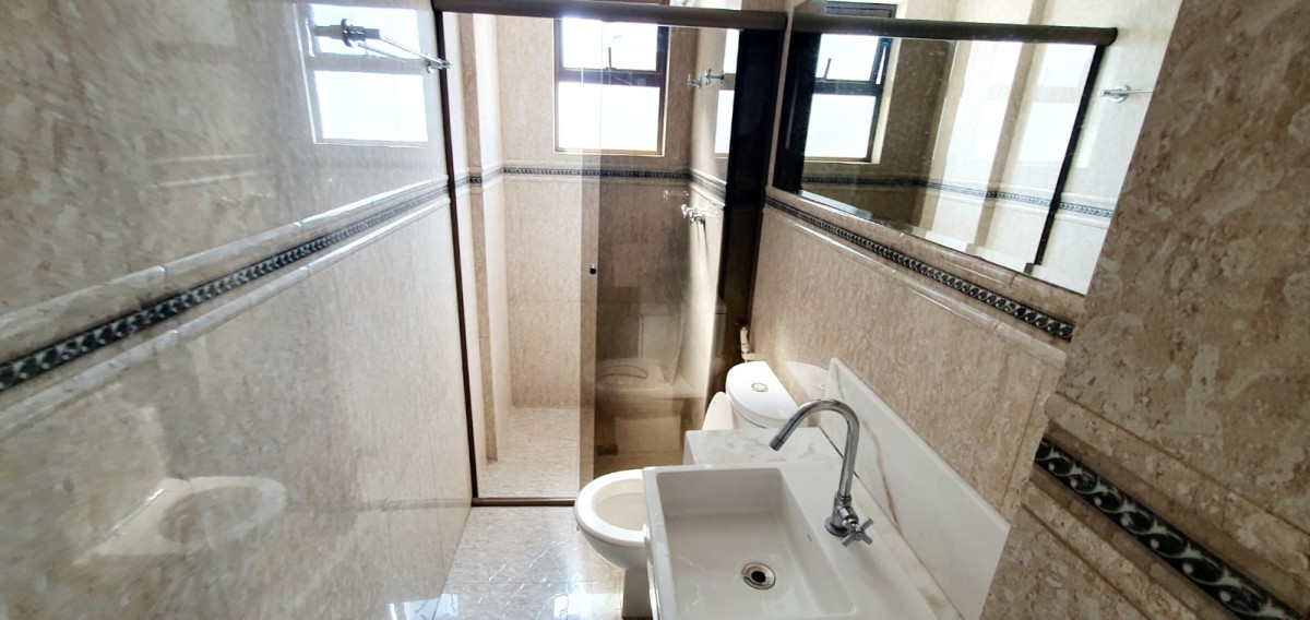 Apartamento para alugar com 3 quartos, 130m² - Foto 14
