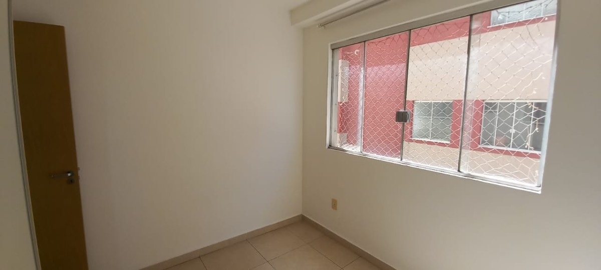 Apartamento à venda com 3 quartos, 85m² - Foto 10