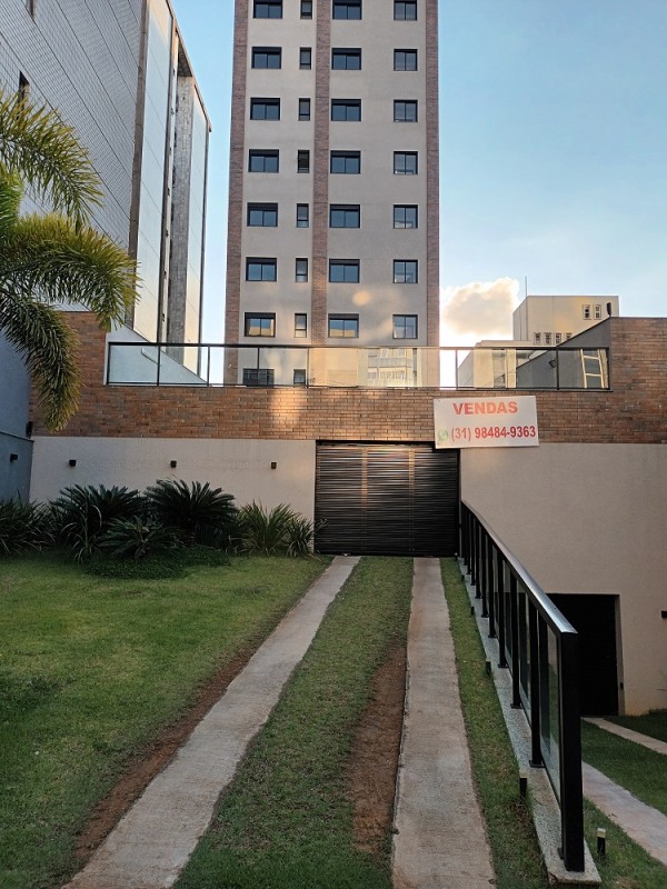 Apartamento para alugar com 2 quartos, 65m² - Foto 21