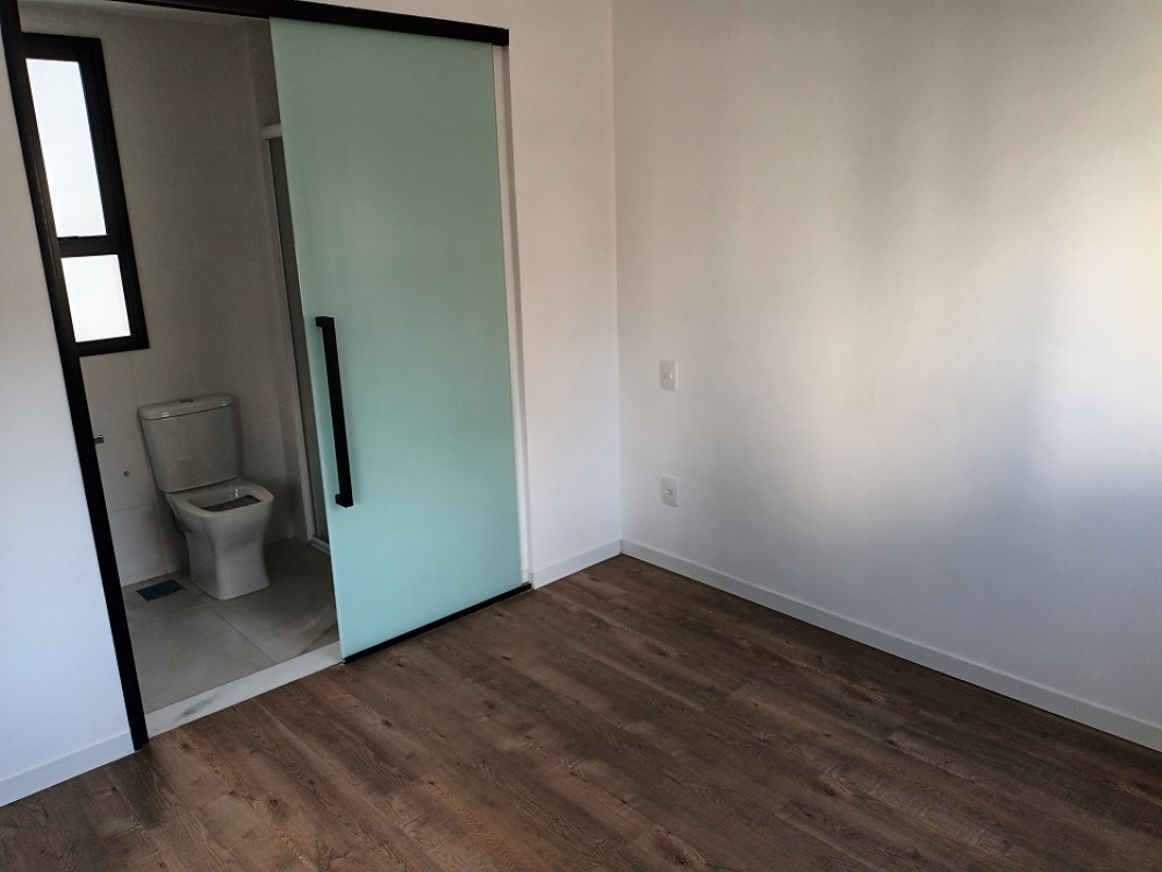 Apartamento para alugar com 2 quartos, 65m² - Foto 7