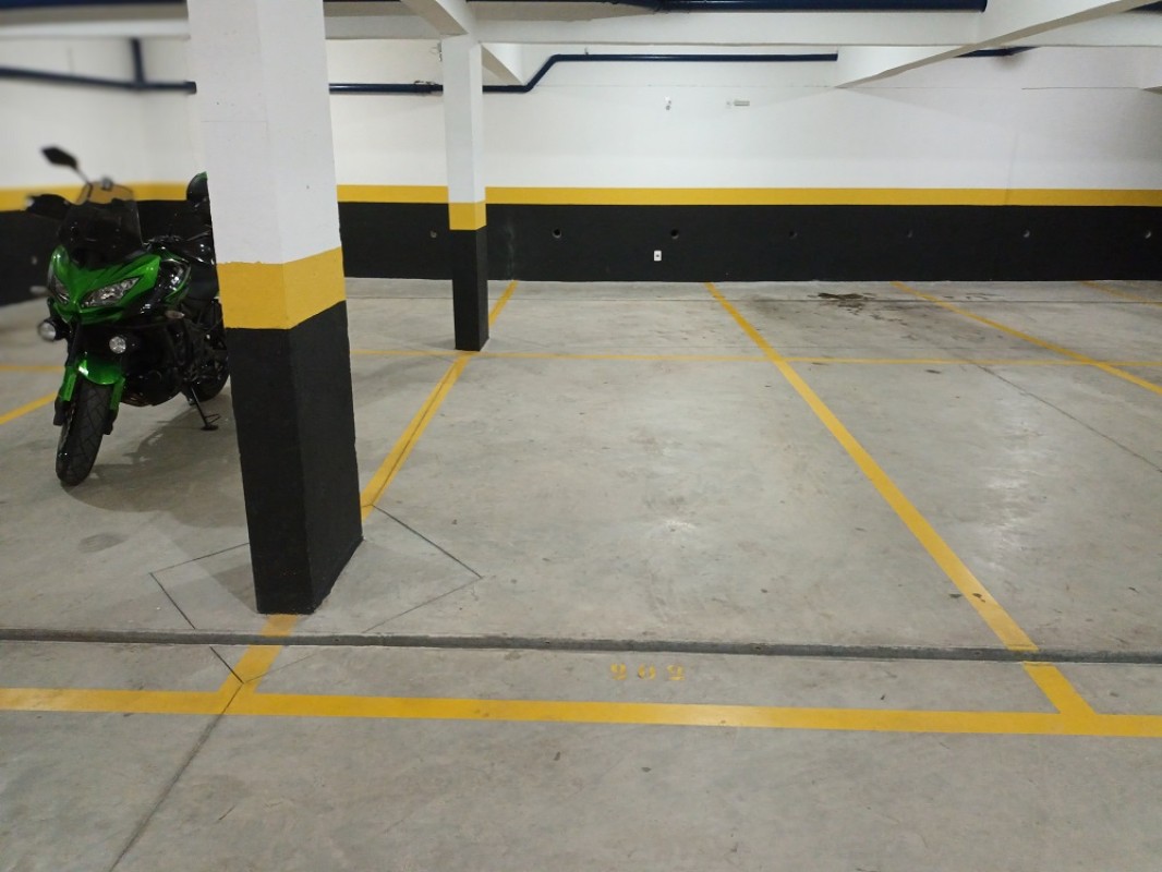 Apartamento para alugar com 2 quartos, 65m² - Foto 22