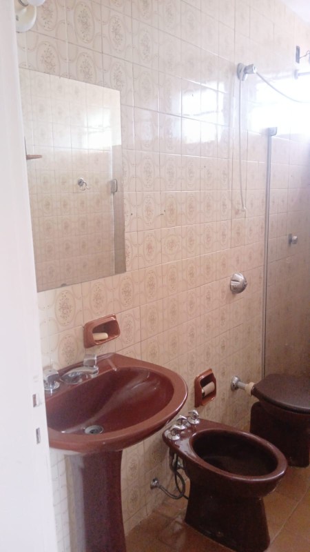 Apartamento para alugar com 2 quartos, 60m² - Foto 9