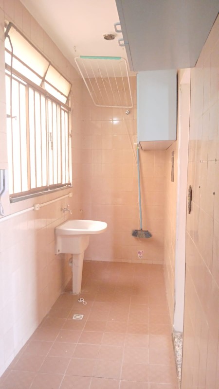 Apartamento para alugar com 2 quartos, 60m² - Foto 7