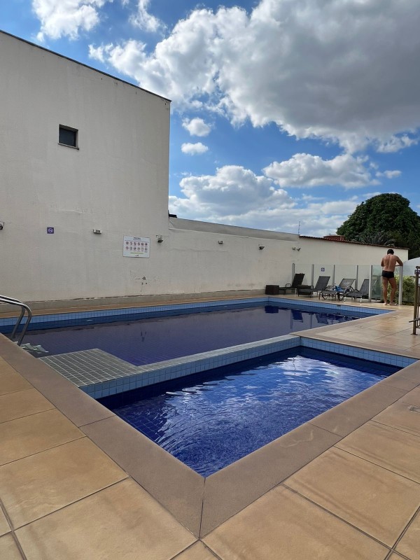 Apartamento para alugar com 2 quartos, 60m² - Foto 3