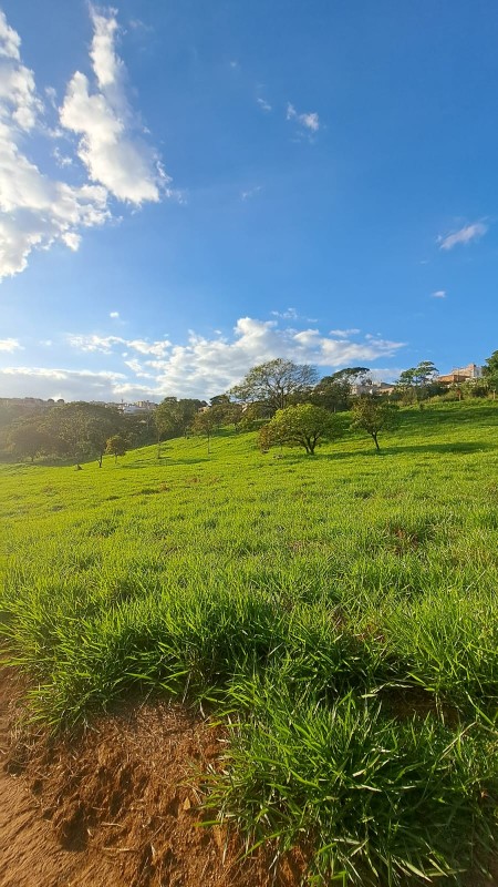 Terreno à venda, 360m² - Foto 1