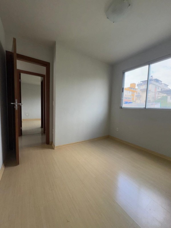 Apartamento para alugar com 2 quartos, 60m² - Foto 9