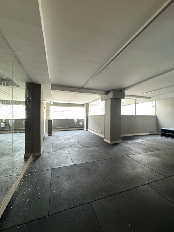 Apartamento para alugar com 2 quartos, 60m² - Foto 7