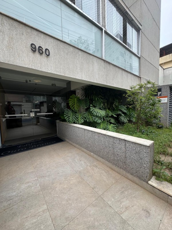 Apartamento para alugar com 2 quartos, 60m² - Foto 2