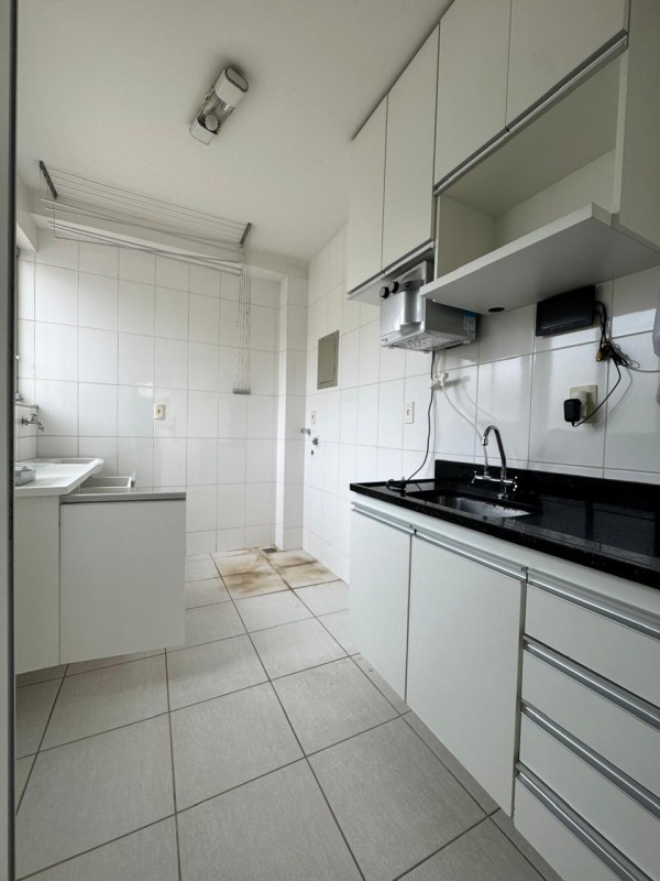 Apartamento para alugar com 2 quartos, 60m² - Foto 16
