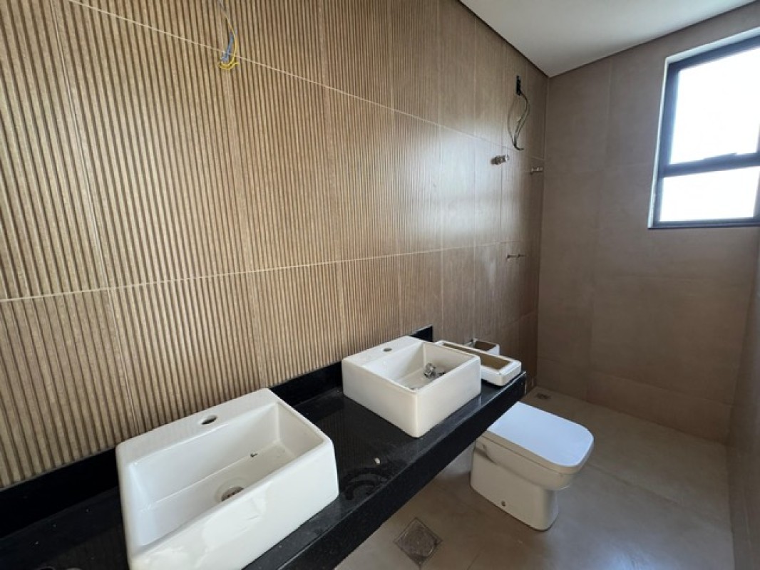 Casa à venda com 3 quartos, 181m² - Foto 9