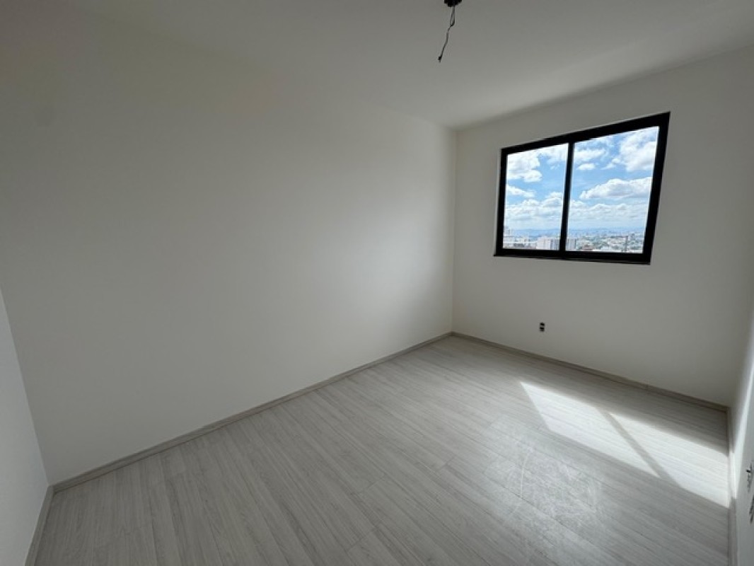 Casa à venda com 3 quartos, 181m² - Foto 11