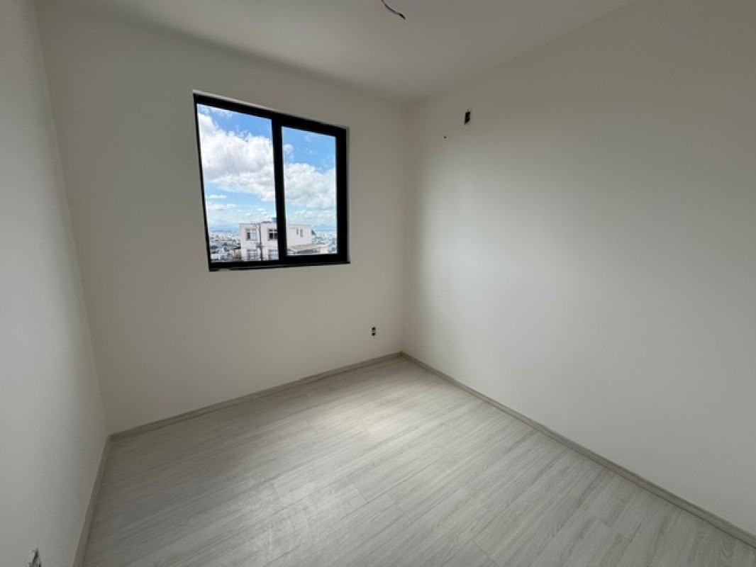 Casa à venda com 3 quartos, 181m² - Foto 13