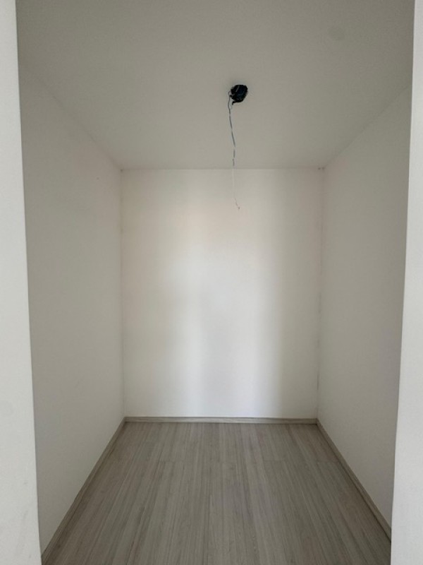 Casa à venda com 3 quartos, 181m² - Foto 8