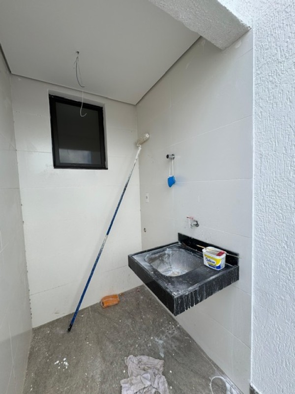 Casa à venda com 3 quartos, 181m² - Foto 18