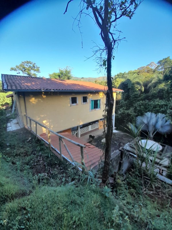 Sítio à venda com 3 quartos, 245m² - Foto 1