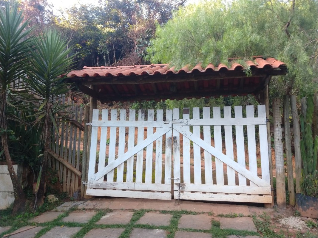 Sítio à venda com 3 quartos, 245m² - Foto 3
