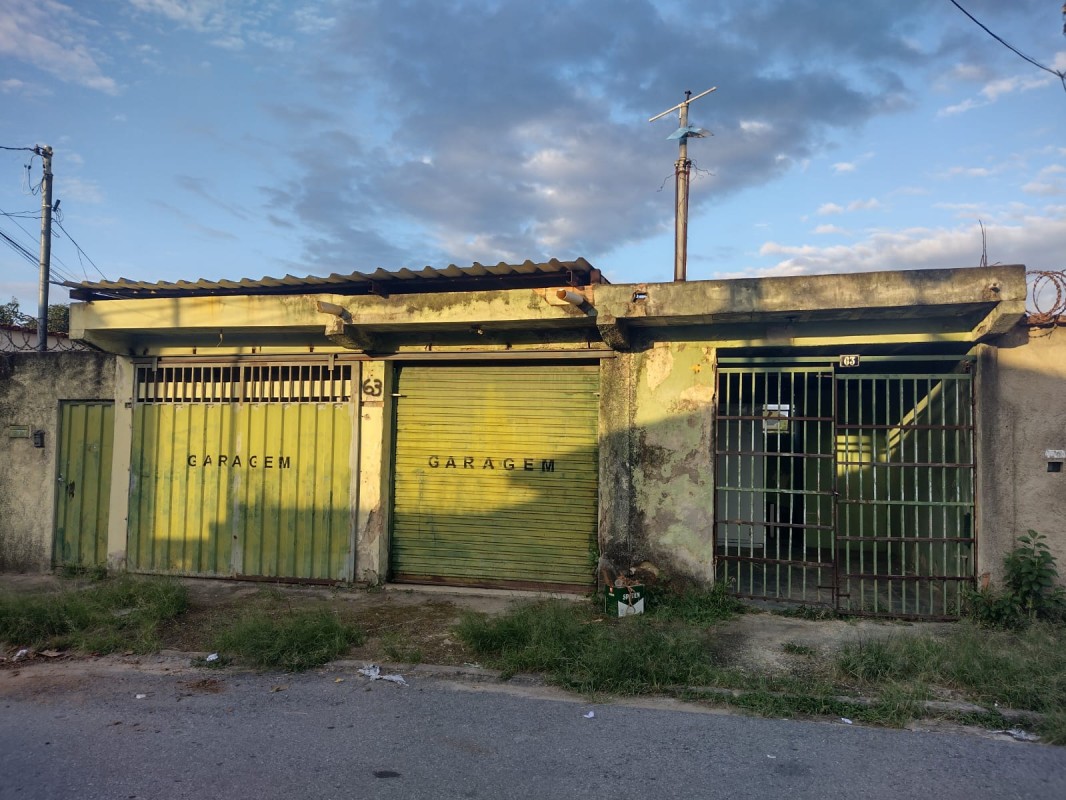 Casa à venda com 3 quartos, 219m² - Foto 9