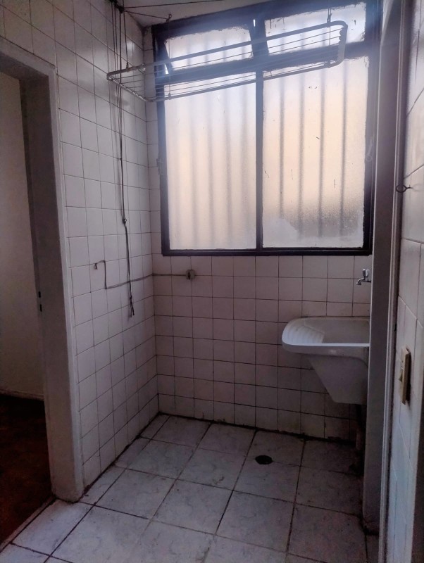Apartamento para alugar com 2 quartos, 65m² - Foto 10
