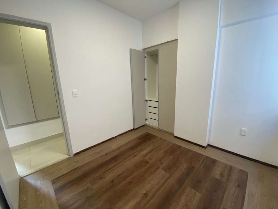 Apartamento para alugar com 3 quartos, 126m² - Foto 7