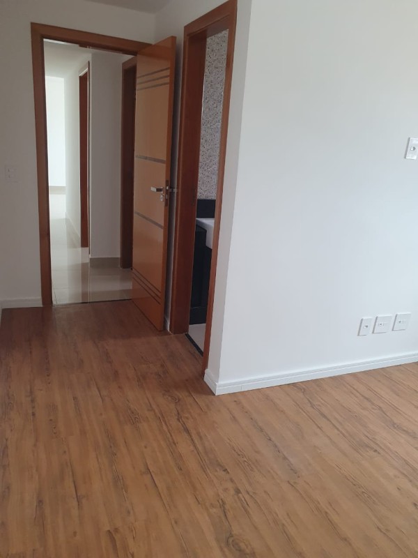 Apartamento à venda com 2 quartos, 61m² - Foto 16