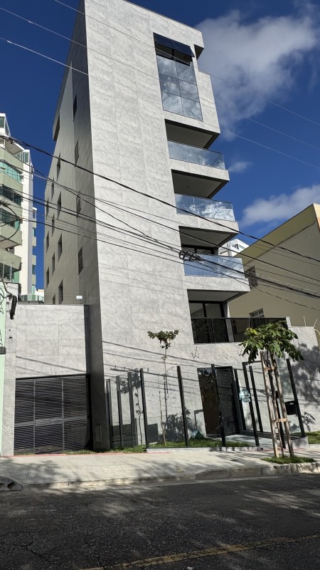 Apartamento à venda com 3 quartos, 98m² - Foto 1
