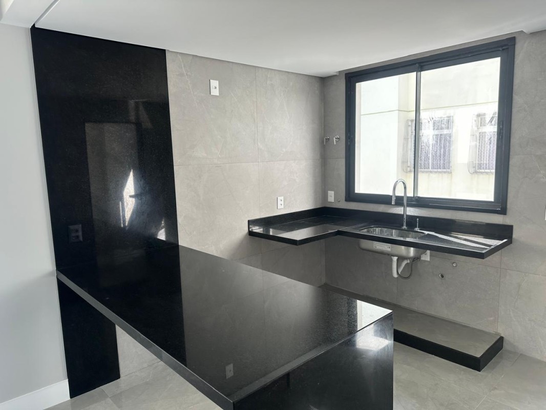 Apartamento à venda com 3 quartos, 141m² - Foto 23