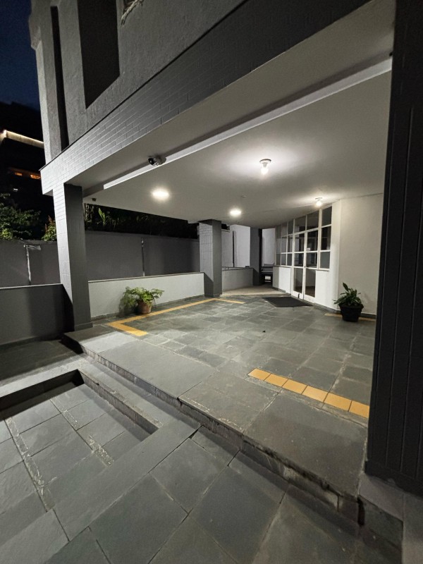 Apartamento para alugar com 2 quartos, 76m² - Foto 2